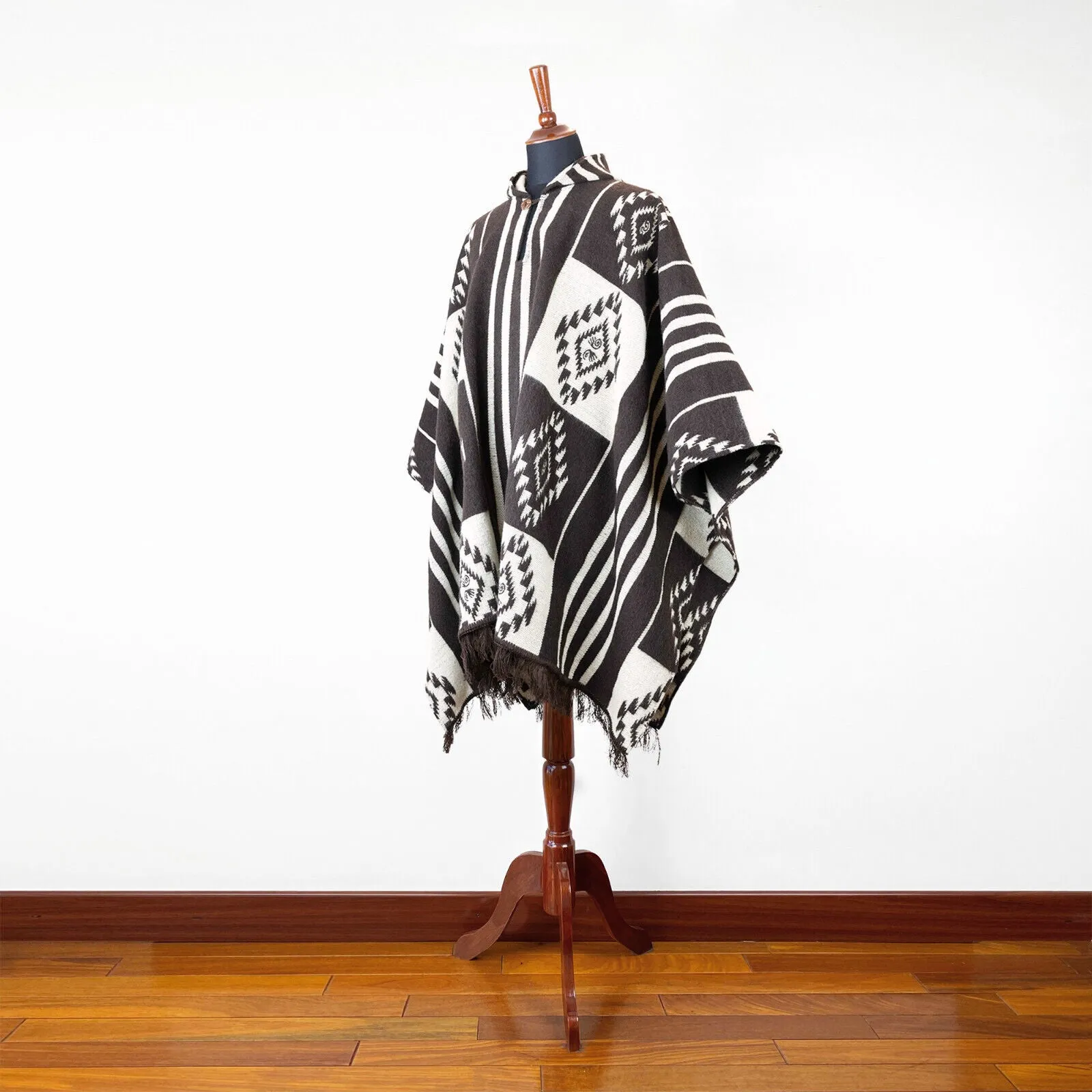 Numbilungo - Baby Alpaca wool Unisex Hooded Poncho Pullover M-XXL - brown - Aztec pattern
