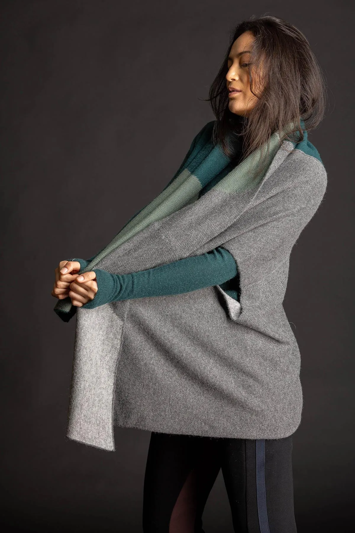 Reversible Color Block Vest - Juniper/Thunder