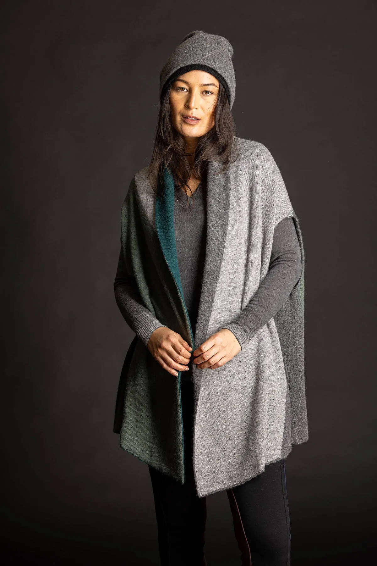 Reversible Color Block Vest - Juniper/Thunder