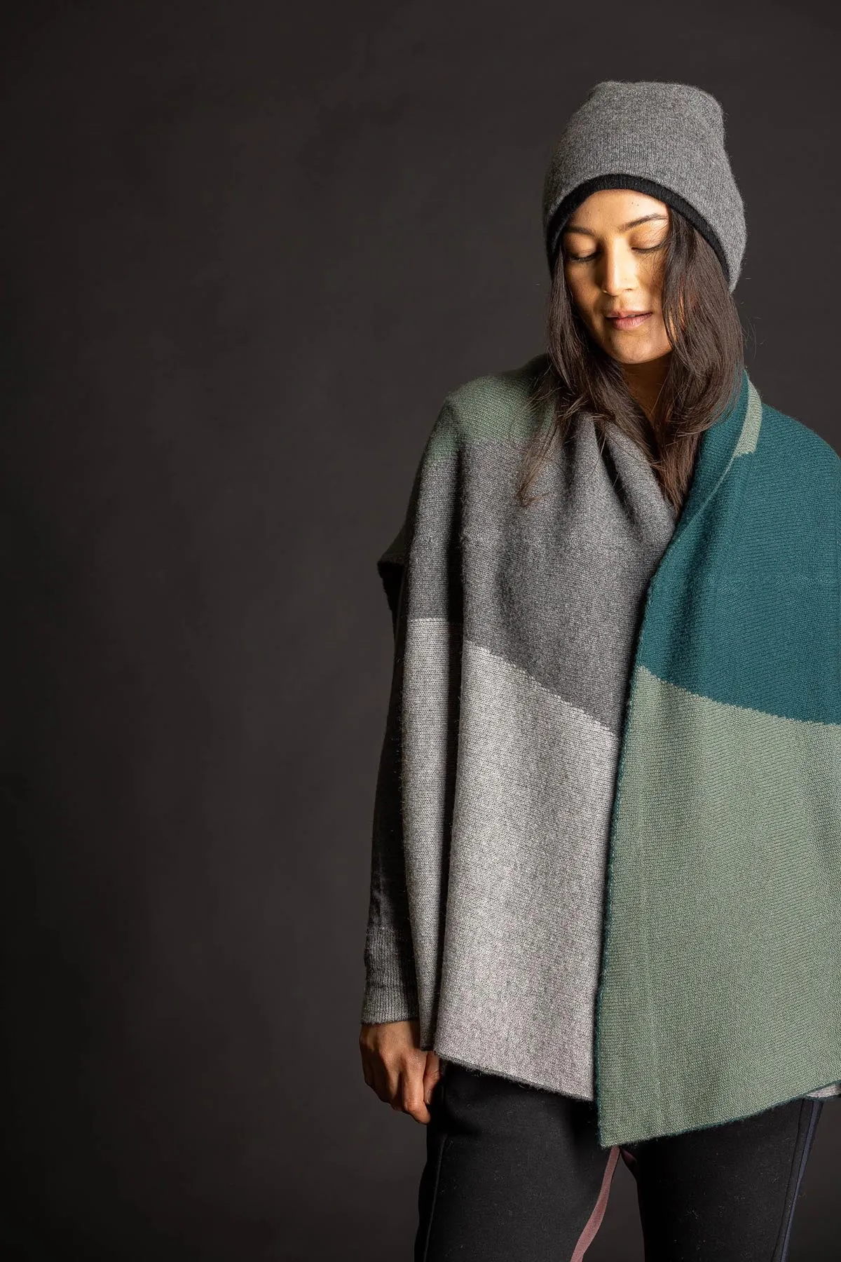 Reversible Color Block Vest - Juniper/Thunder